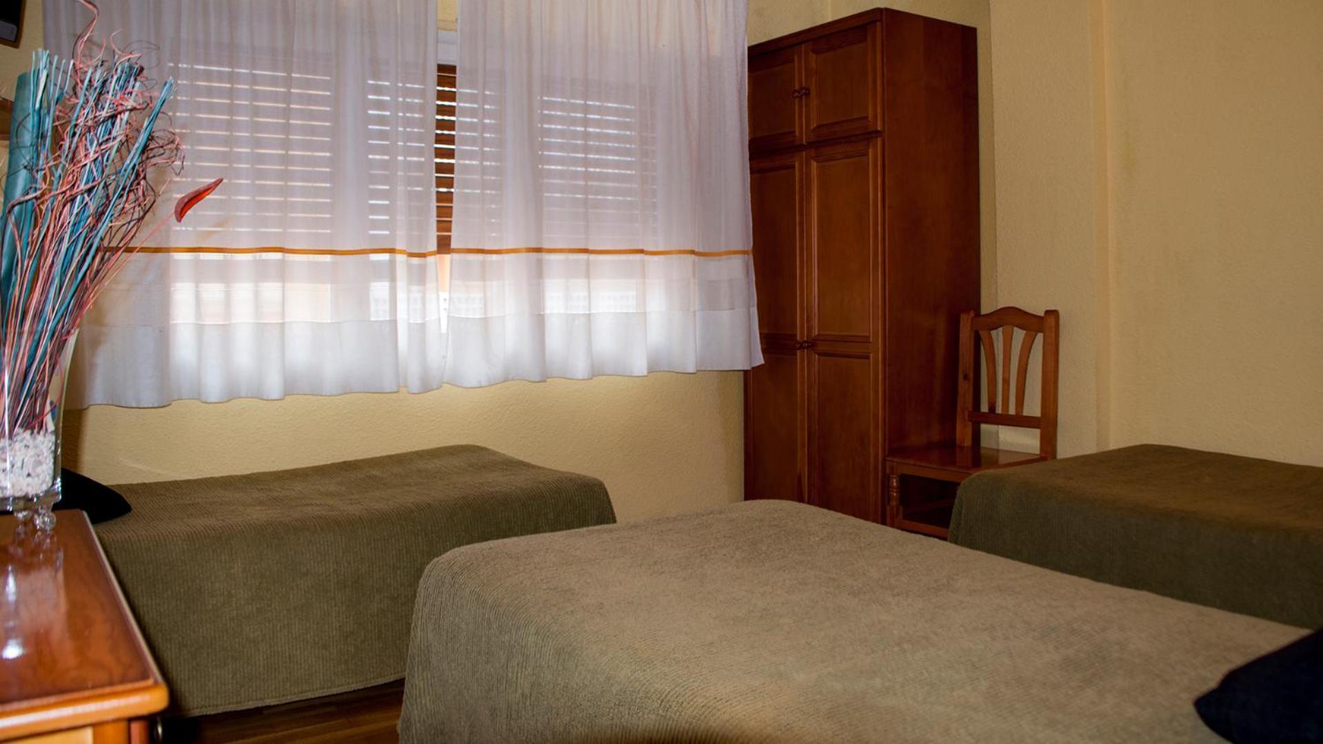 Hotel A Nieu Jaca Extérieur photo